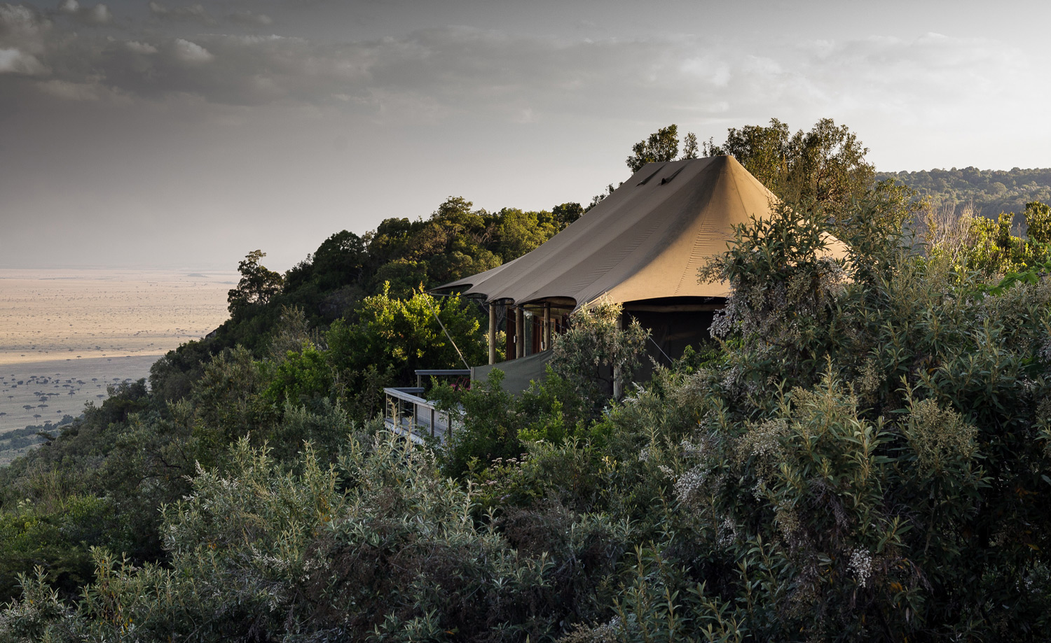 Angama Mara overlooking the Mara Triangle